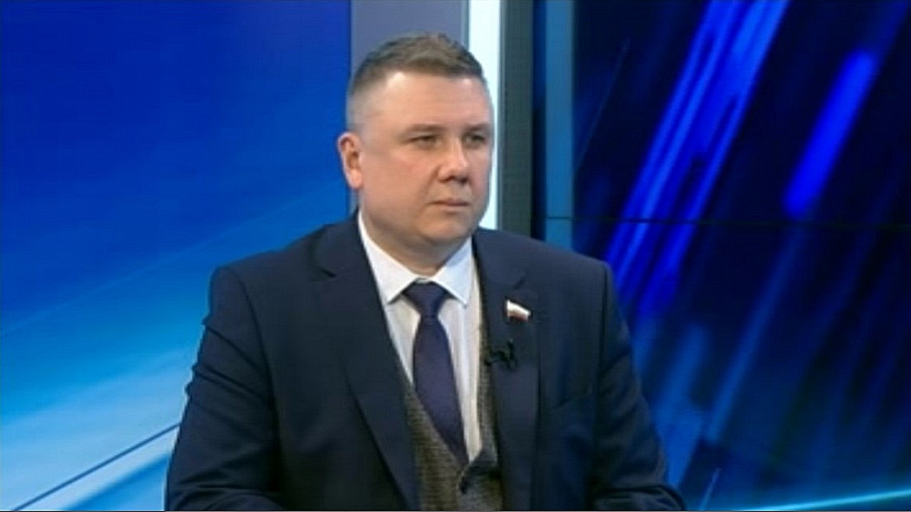 Юрий Рощин: Точно не норма, если ребенок умеет читать в три года