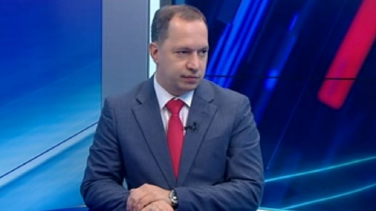 Сергей Солдатенков: качество дорог - под тройным контролем | ГТРК «Курск» Сергей Солдатенков: качество дорог - под тройным контролем