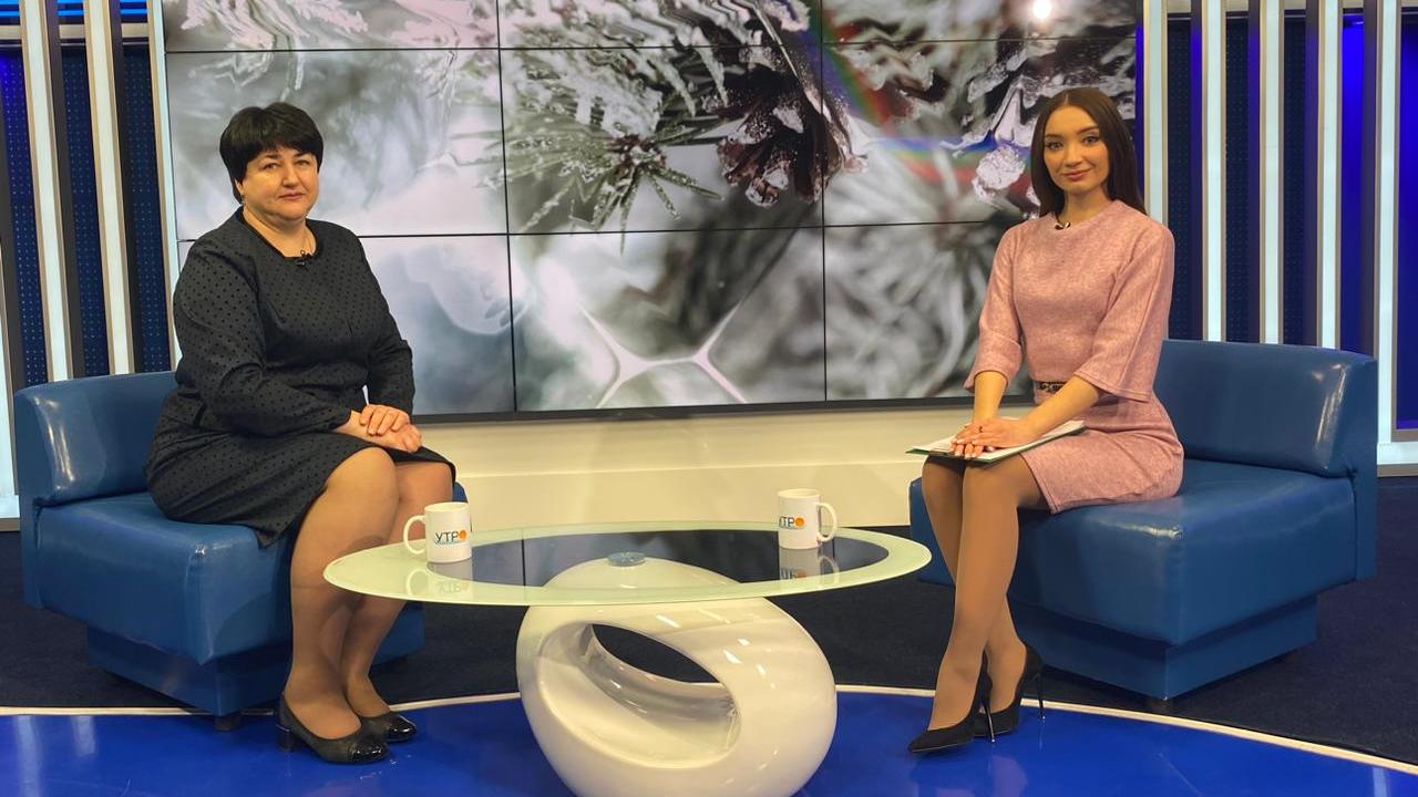 Жанна Демьяненко - об условиях назначения Единого пособия беременным женщинам и семьям с детьми | ГТРК «Курск» Жанна Демьяненко - об условиях назначения Единого пособия беременным женщинам и семьям с детьми