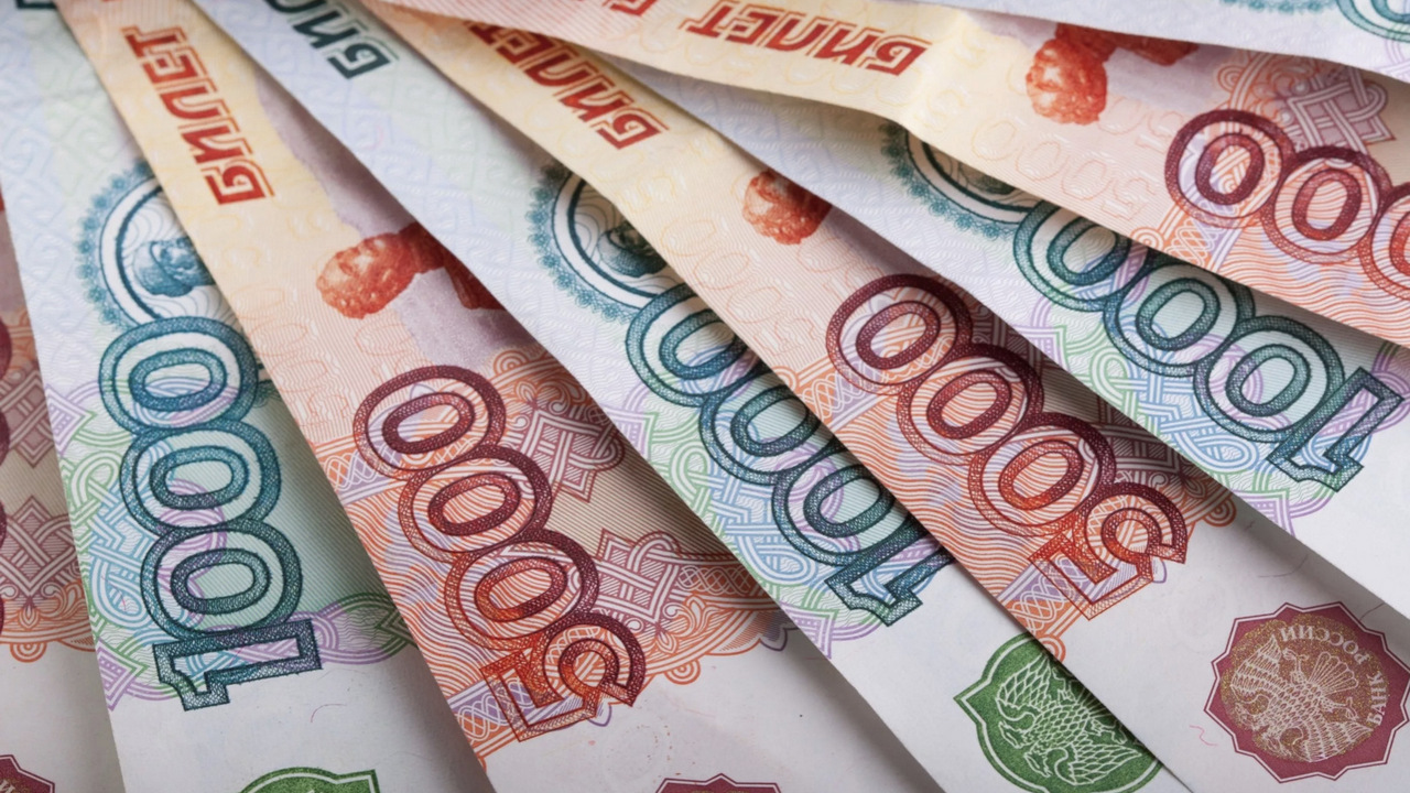 Пенсионерка из Курска перевела мошенникам 500 тысяч рублей