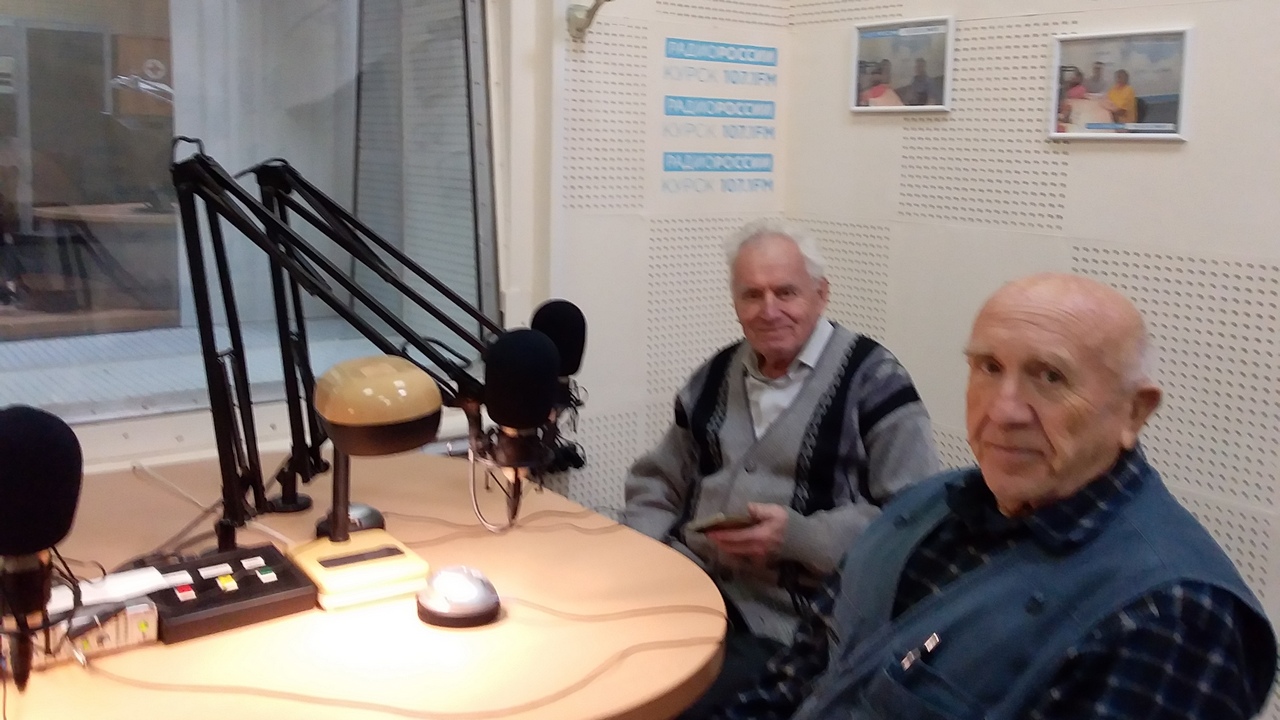Валерий Цымбулов: в жизни должно быть место красоте | ГТРК «Курск» Валерий Цымбулов: в жизни должно быть место красоте