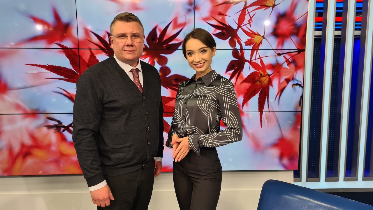 Юрий Рощин: "Люди хотят разобраться в себе" | ГТРК «Курск» Юрий Рощин: "Люди хотят разобраться в себе"