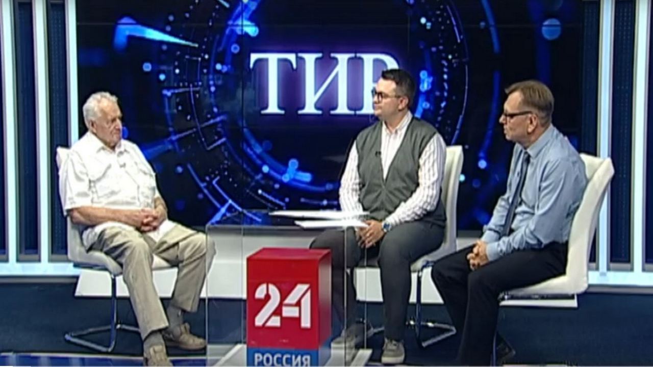Интервью с художником и педагогом Валерием Цымбуловым | ГТРК «Курск» Интервью с художником и педагогом Валерием Цымбуловым