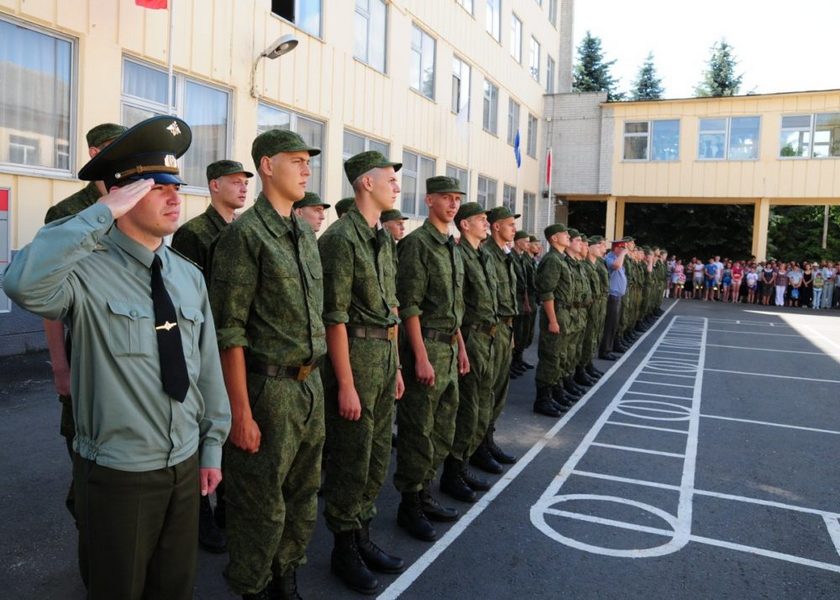 В Курске неслуживший мужчина добился выдачи военного билета