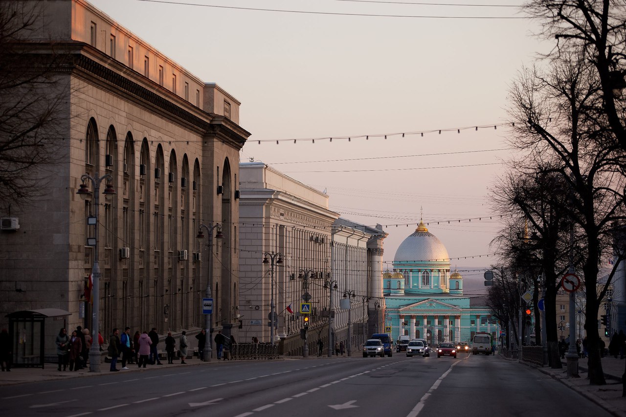 В Курске демонтируют самовольно установленные нестационарные торговые объекты