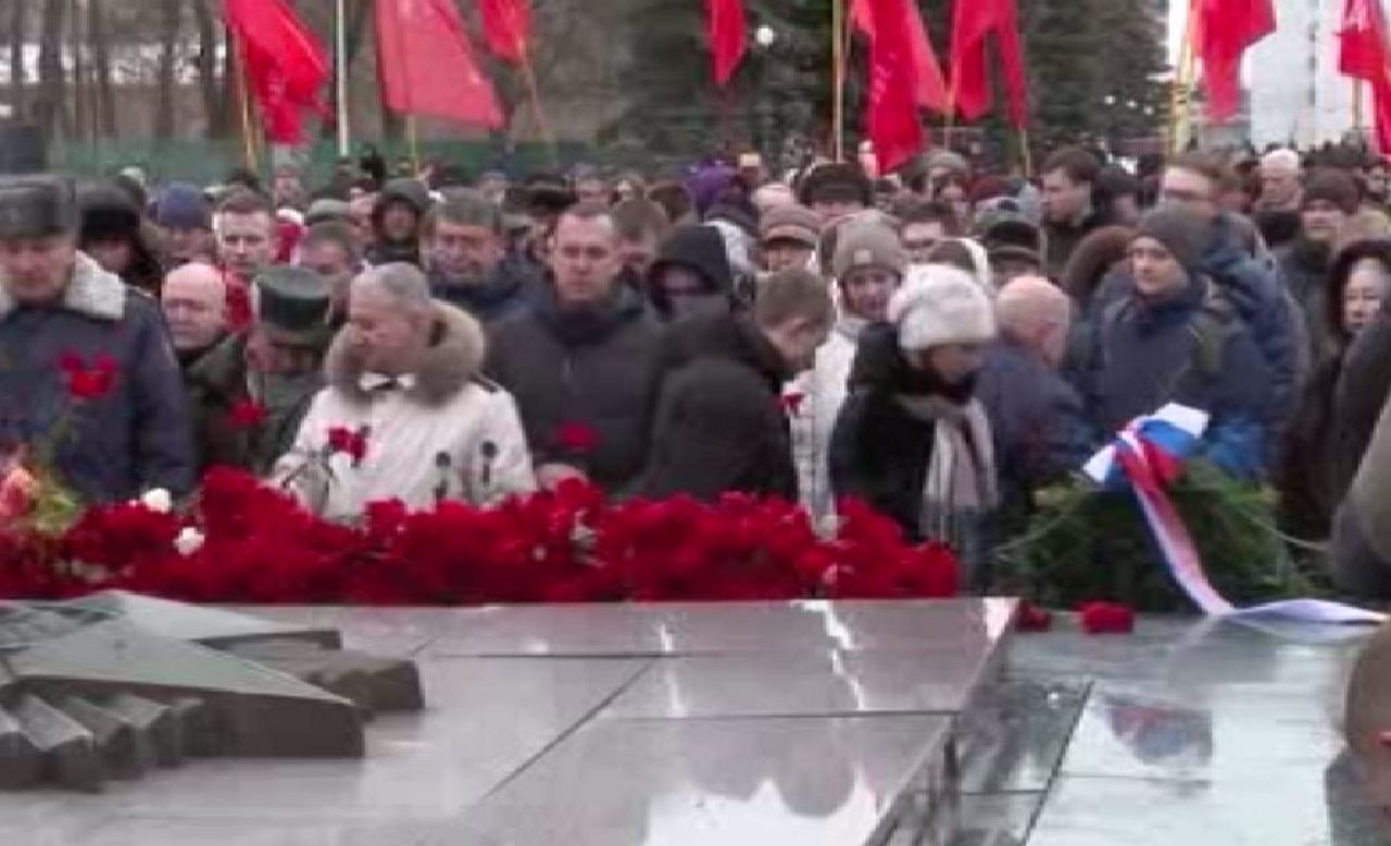 Депутат ГД РФ Сергей Леонов участвовал в торжествах, посвященных Дню освобождения Курска