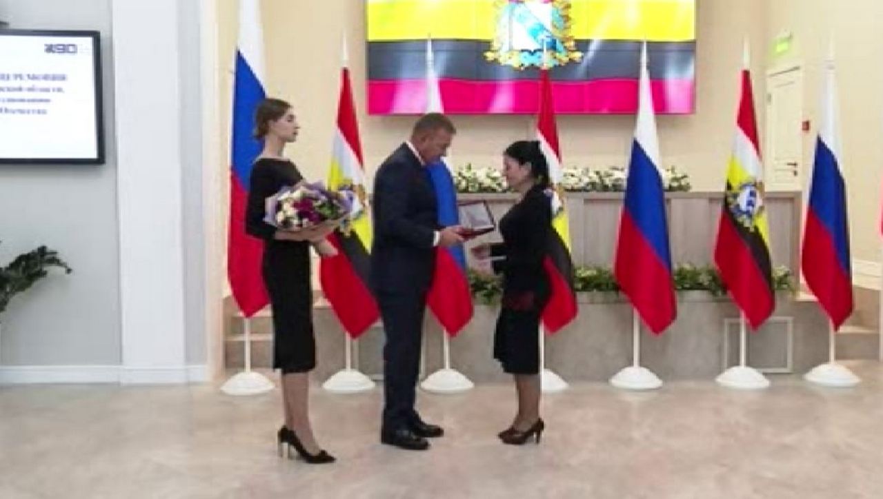 23 февраля губернатор Роман Старовойт вручил награды защитникам Отечества 