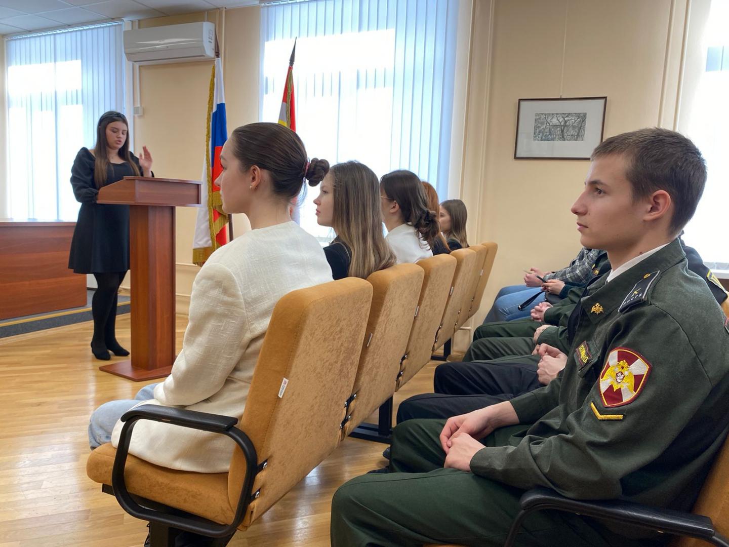 В Курске стартовало обучение волонтеров программы «Формирование комфортной городской среды»