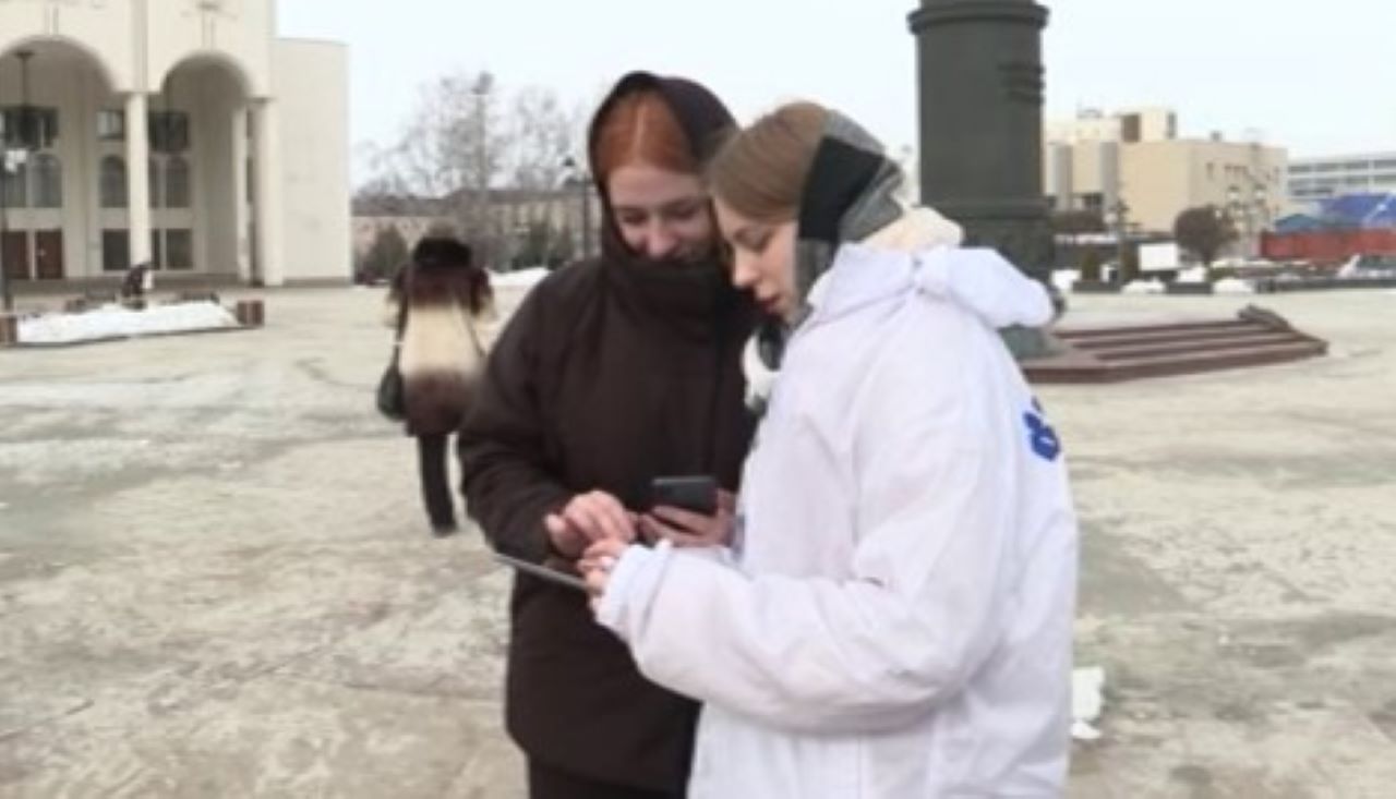 В Курске проверили приложения для голосования в рамках проекта «Формирование комфортной городской среды»
