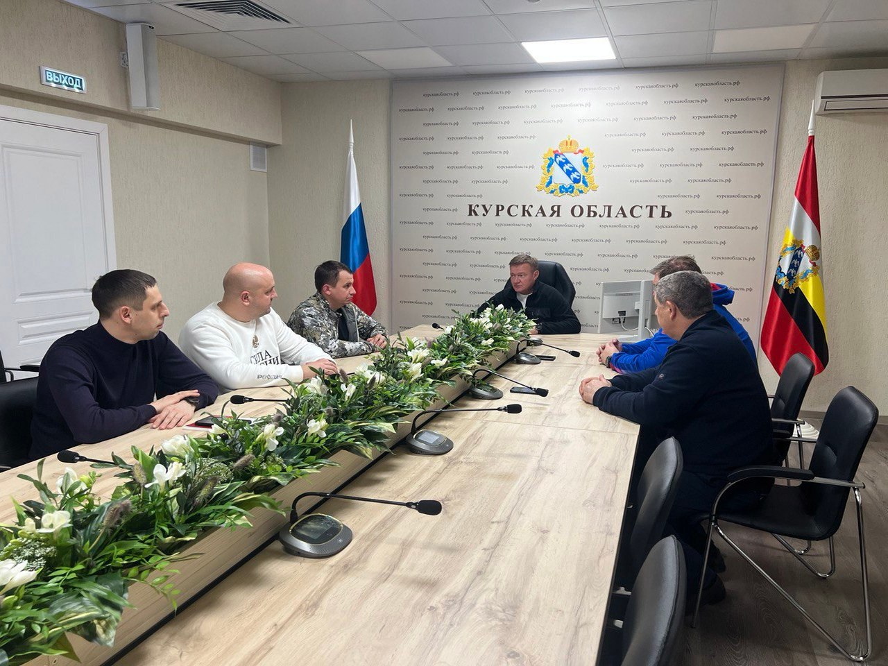 Губернатор Роман Старовойт: обломки украинской ракеты С-200 упали в центре Курска