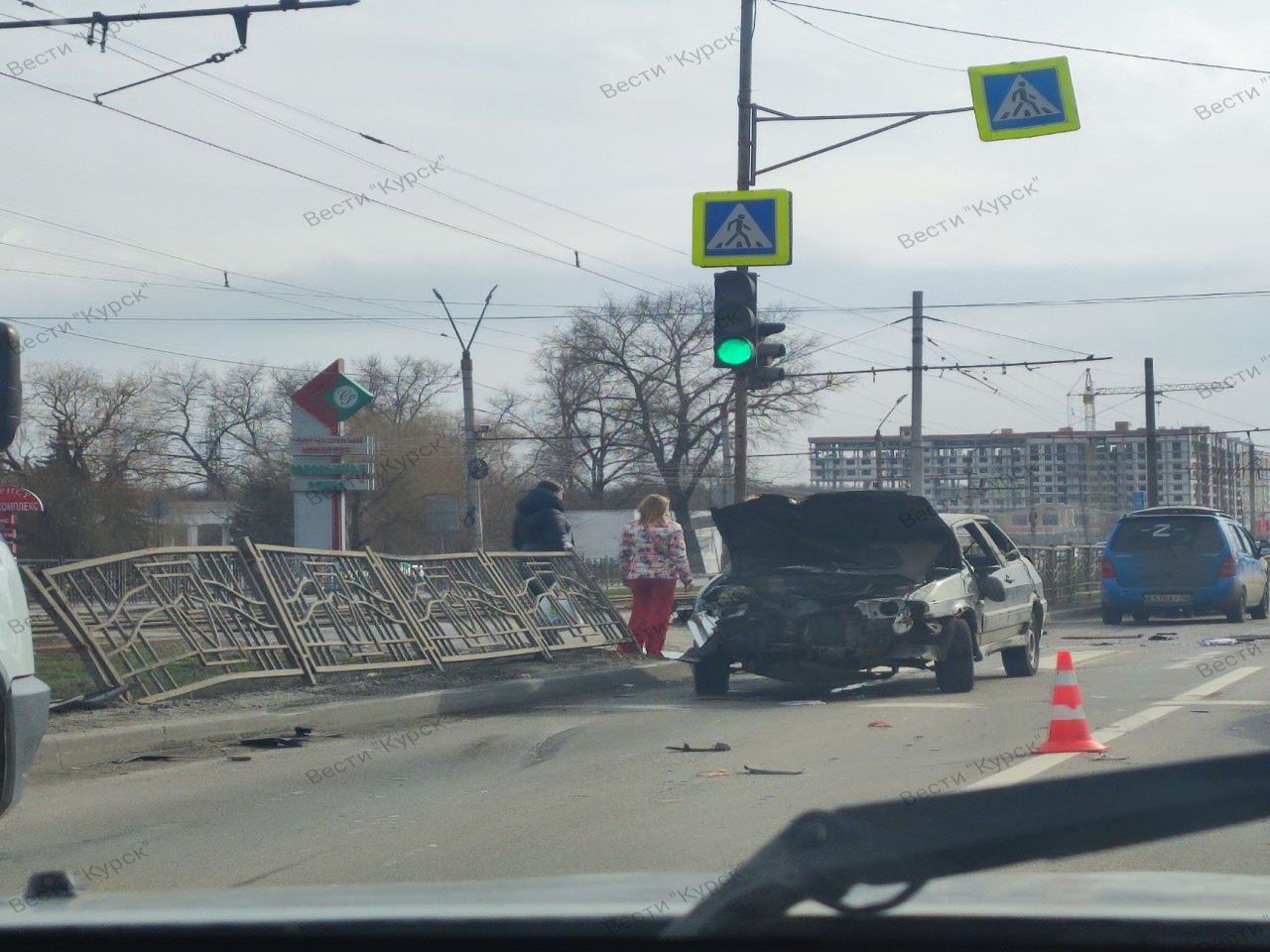 В Курске днём 24 марта в серьёзном ДТП пострадала женщина