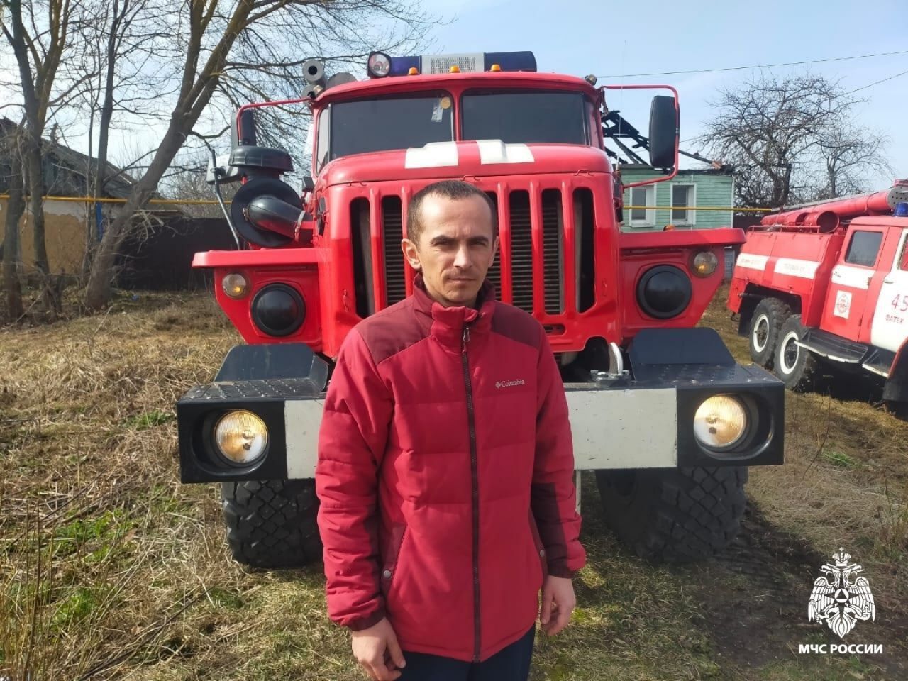 В Курской области мужчина спас полуторагодовалого малыша при пожаре