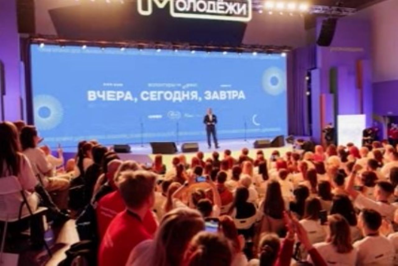 Куряне получили награды на Всероссийском форуме волонтеров-медиков