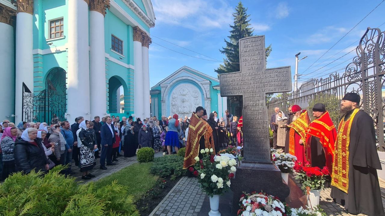 Куряне почтили память схимитрополита Ювеналия