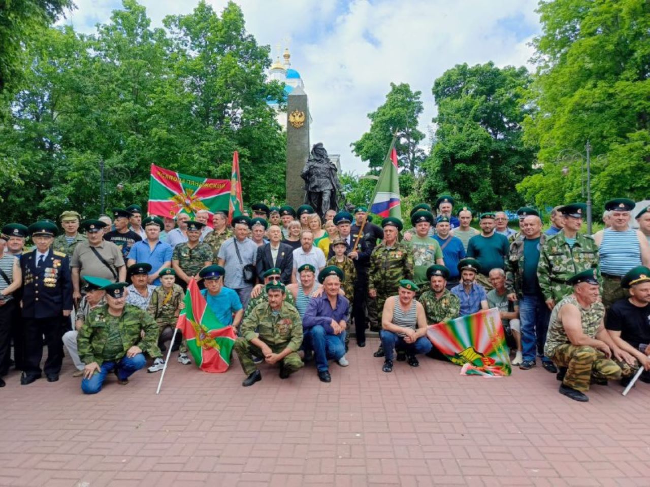 В Курске отмечают День пограничника