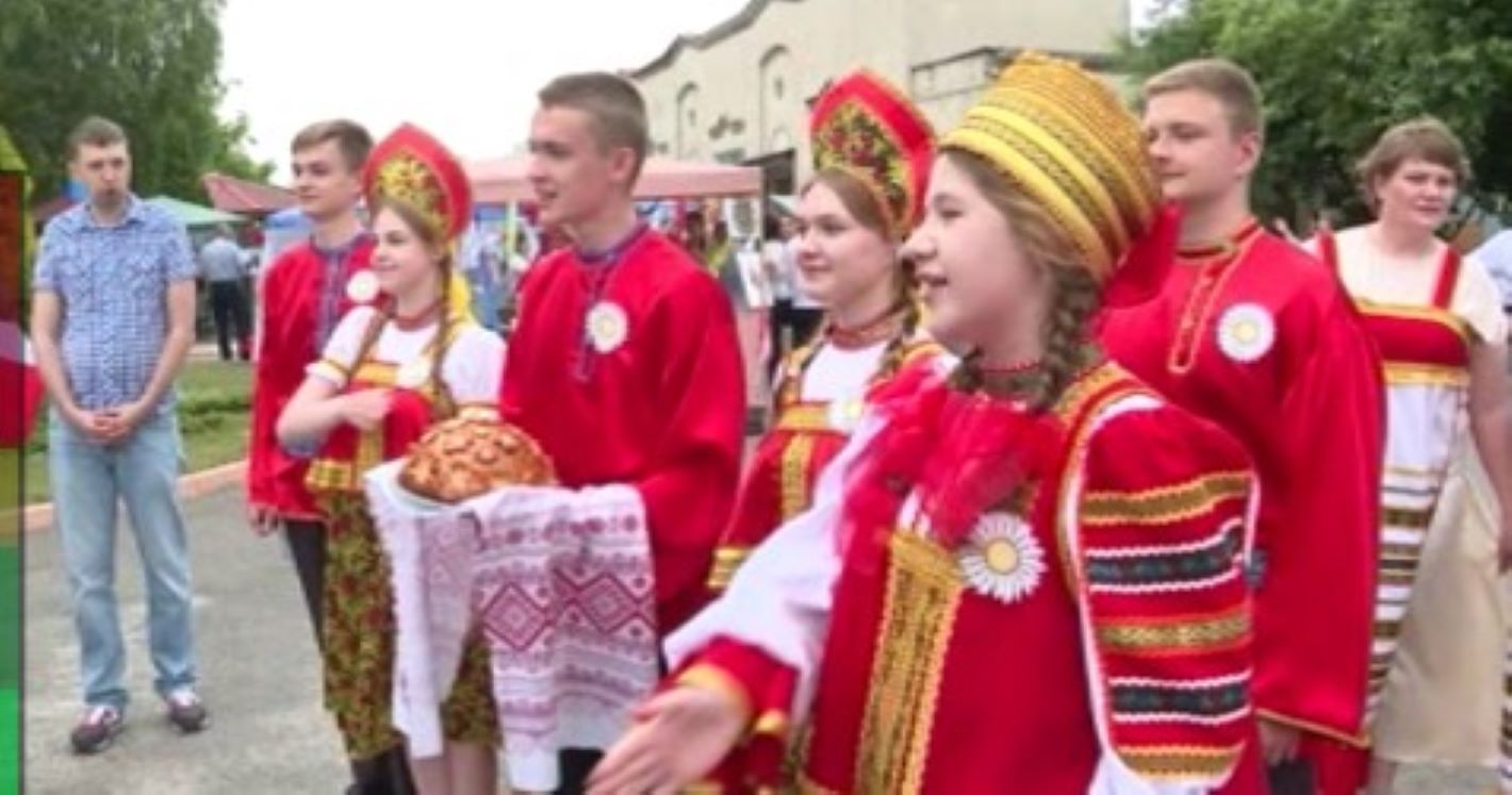 В Курске прошёл фестиваль народов России