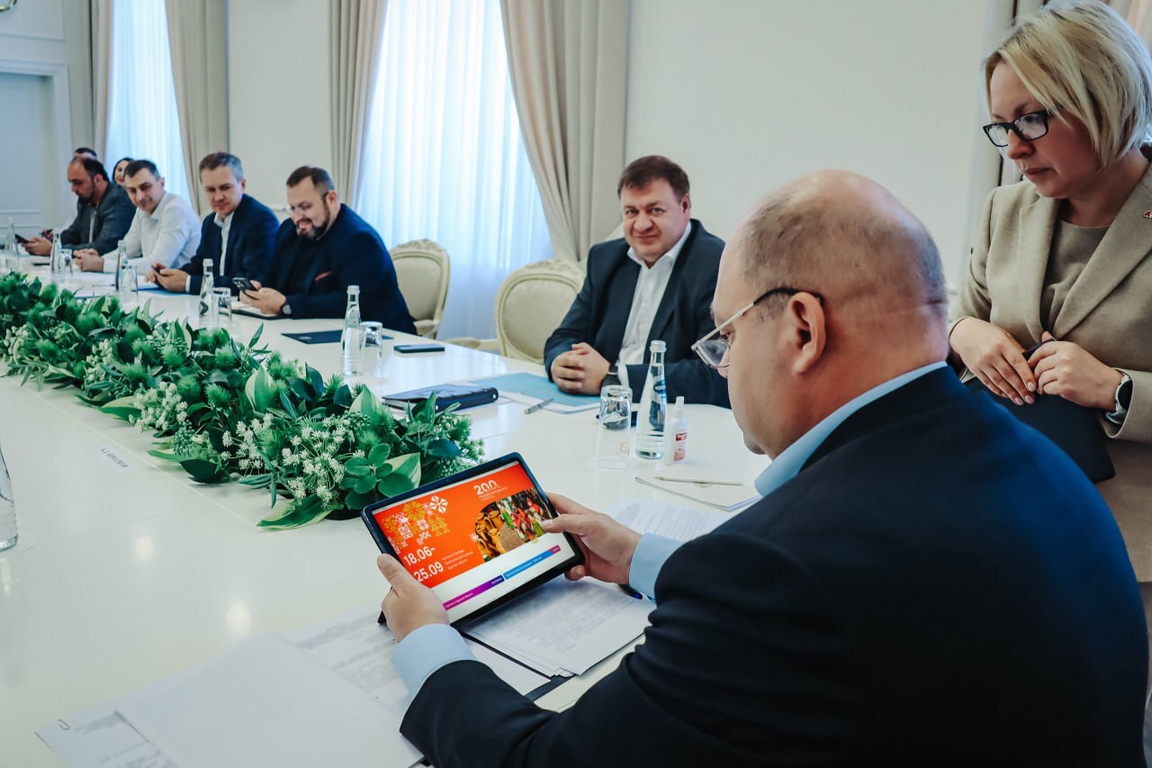 В Курске обсудили проведение Дня Коренской ярмарки на выставке "Россия" 