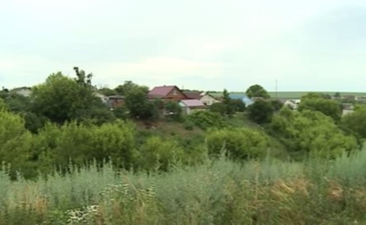 Курянам рассказали, как ведут борьбу с должниками за услуги ЖКХ