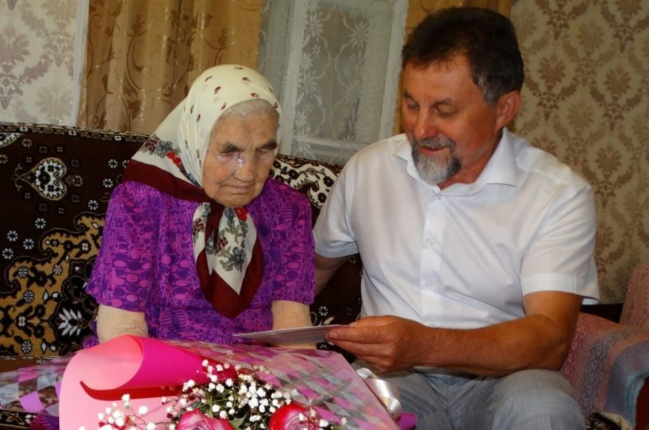 Жительница Курской области отпраздновала 100-летний юбилей