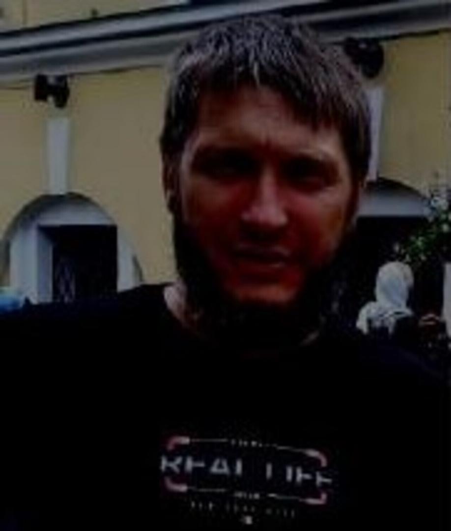 В Курске разыскивают подозреваемого в преступлении мужчину