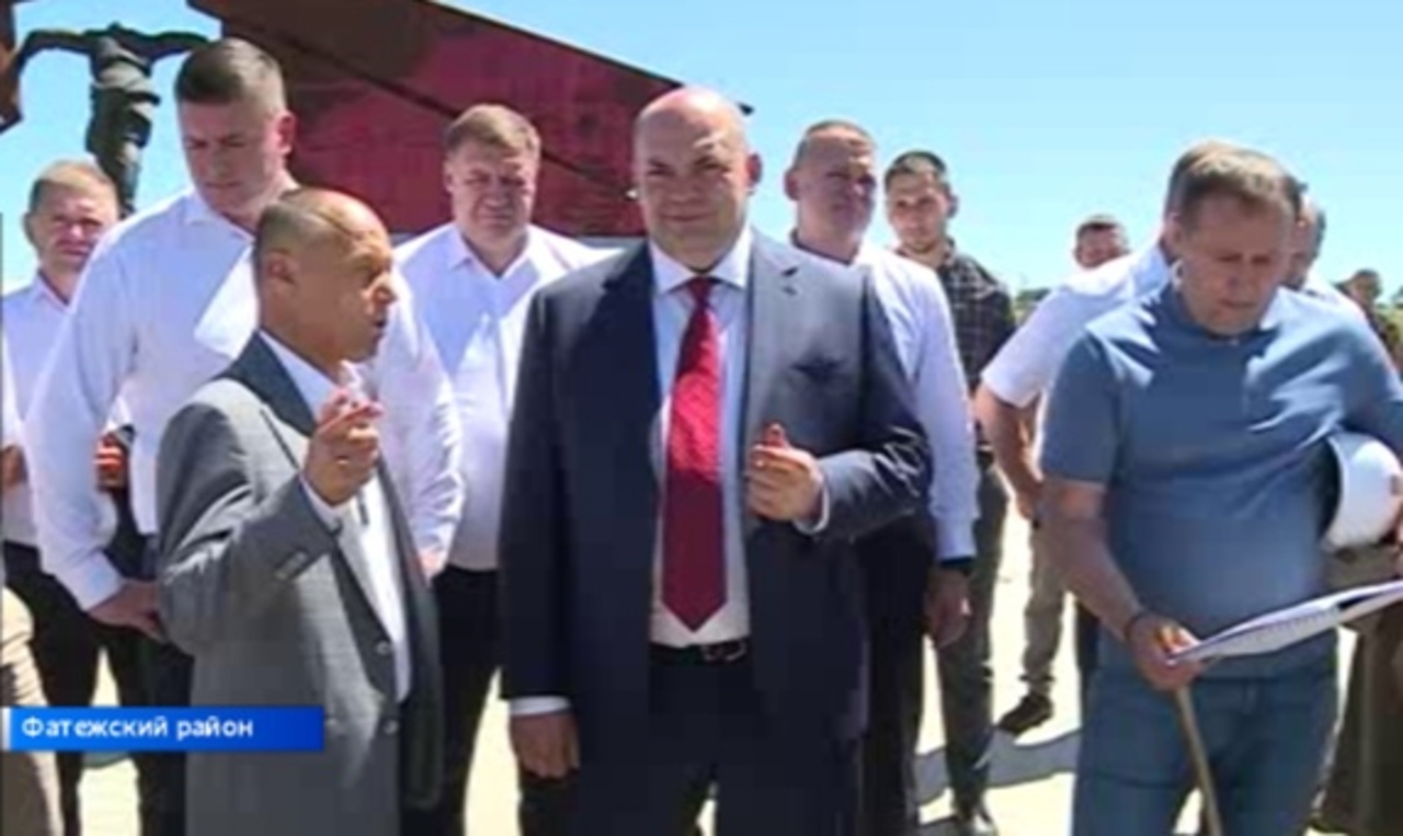 Алексей Смирнов с рабочей поездкой посетил районы Курской области
