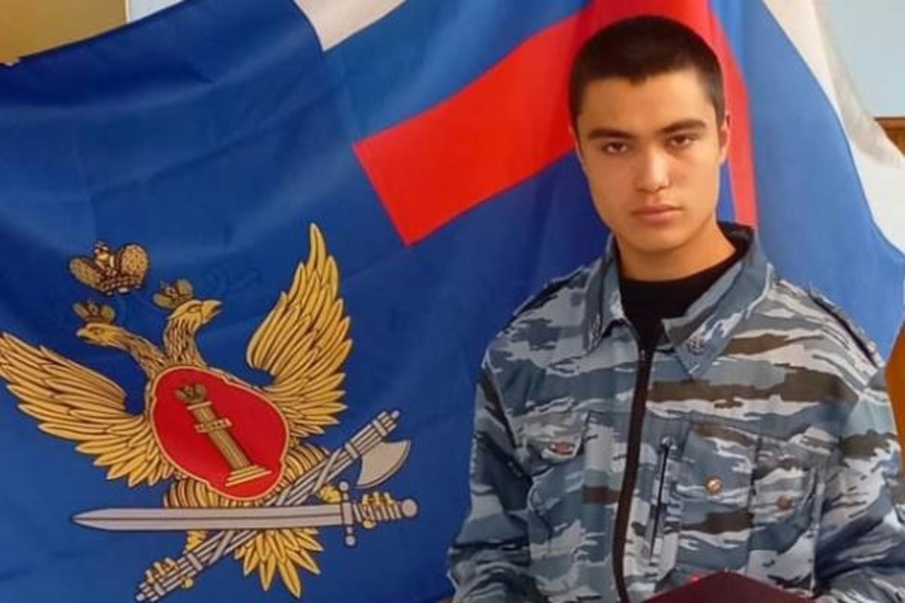Сотрудник курского УФСИН спас от гибели на пожаре троих человек