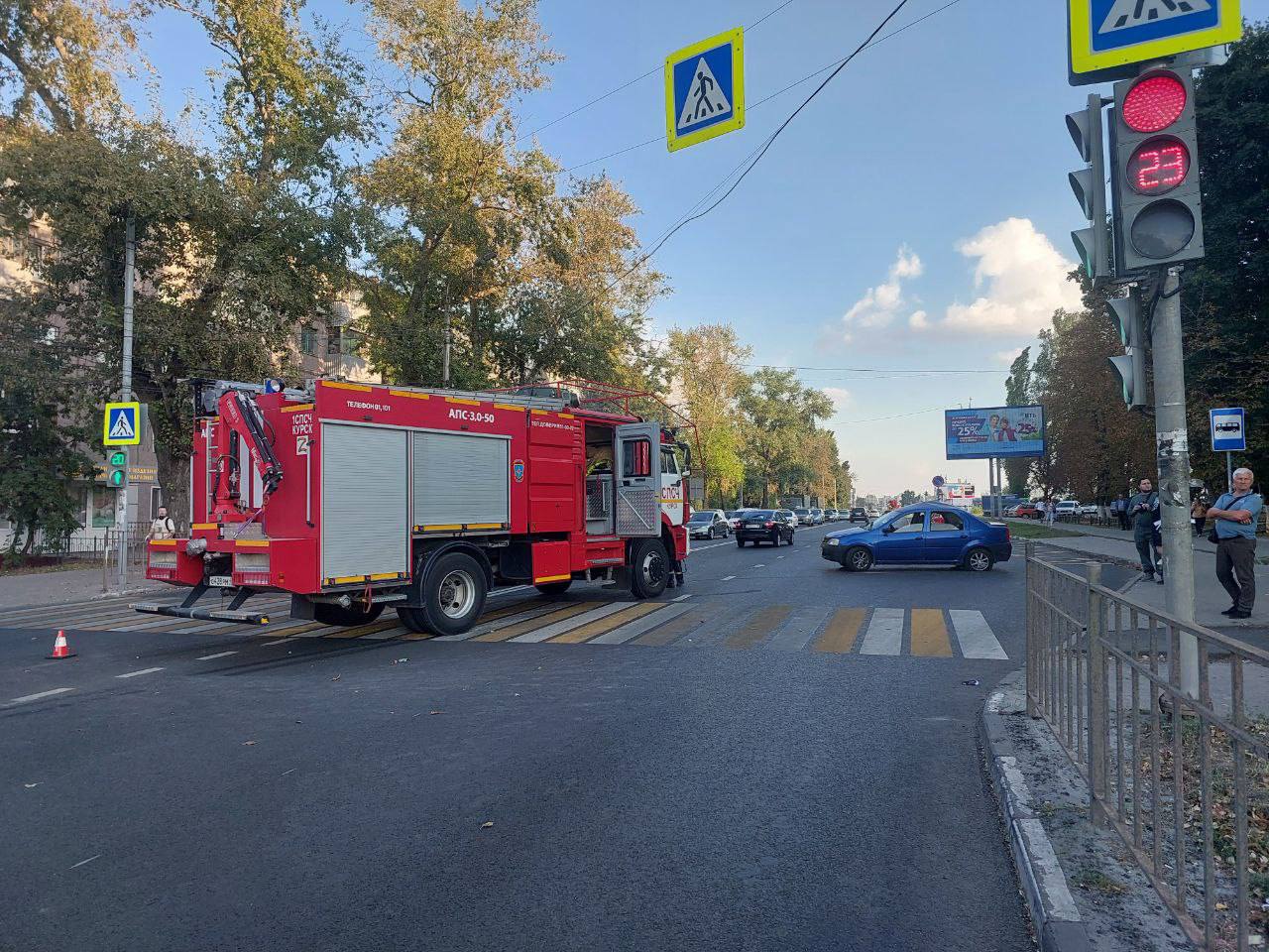В Курске в ДТП попала пожарная машина