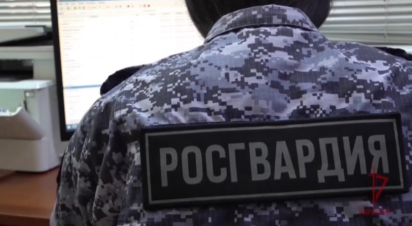 Росгвардия продолжает обеспечивать меры безопасности в Курской области