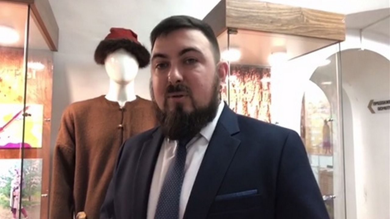 В Курском музее археологии открылась выставка «На славяно-хазарском пограничье» | ГТРК «Курск» В Курском музее археологии открылась выставка «На славяно-хазарском пограничье»