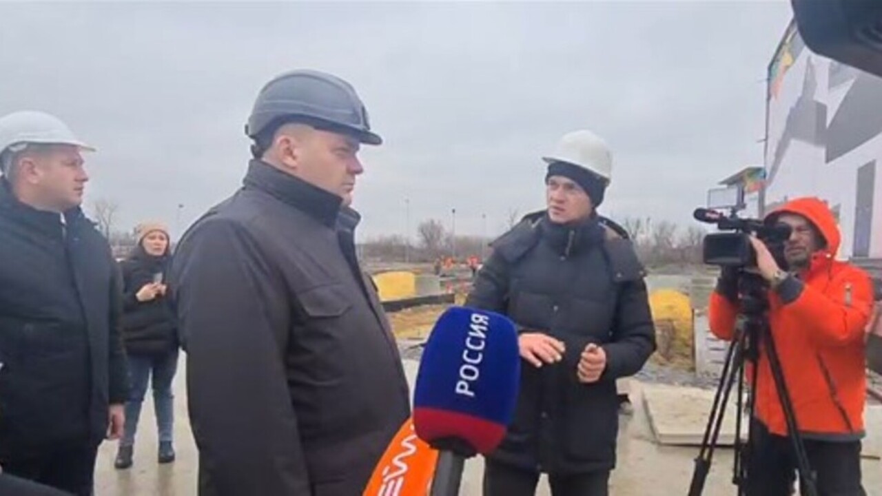 Глава региона Алексей Смирнов работает в Советском районе Курской области 