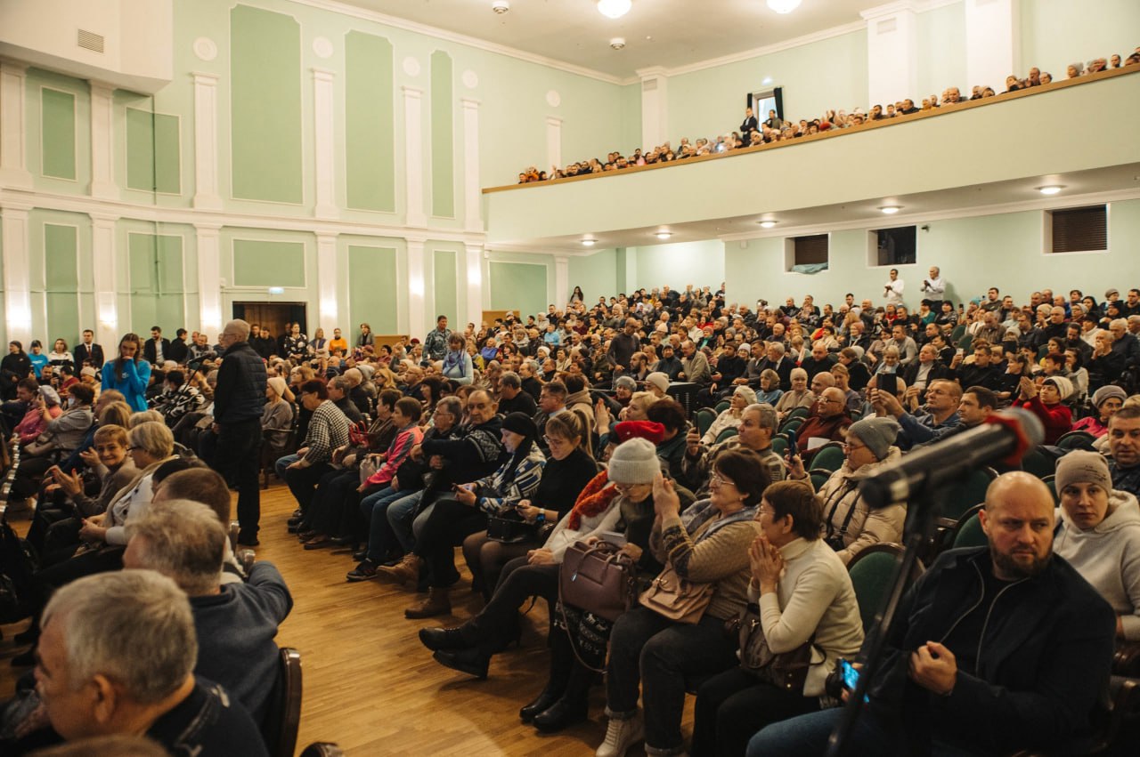 Жителям курского приграничья разъяснили, куда обращаться с заявлением на жилищный сертификат 