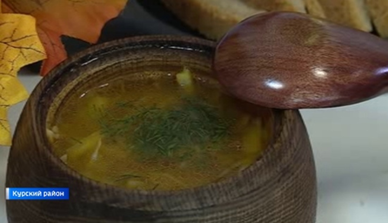Ребята из поселка Искра Курской области питаются в одной из лучших столовых страны