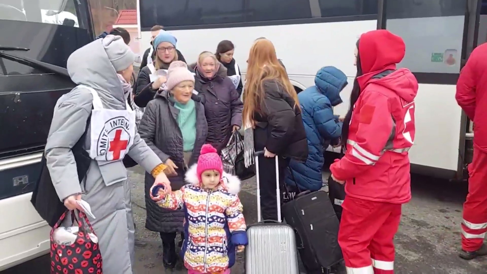 46 жителей Суджанского района Курской области возвращаются в Россию из Украины