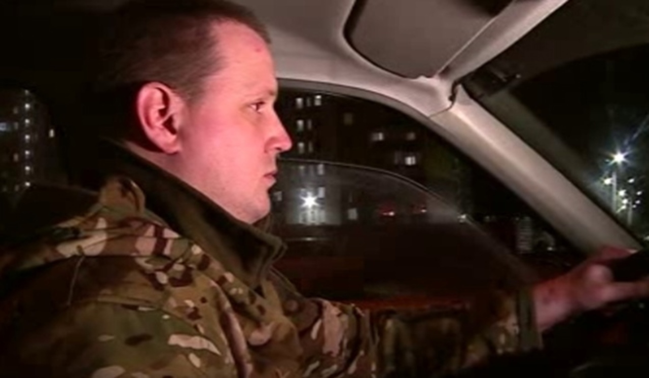 Курский врач после дежурства не спешит домой: помогает раненным и военным в самых опасных районах