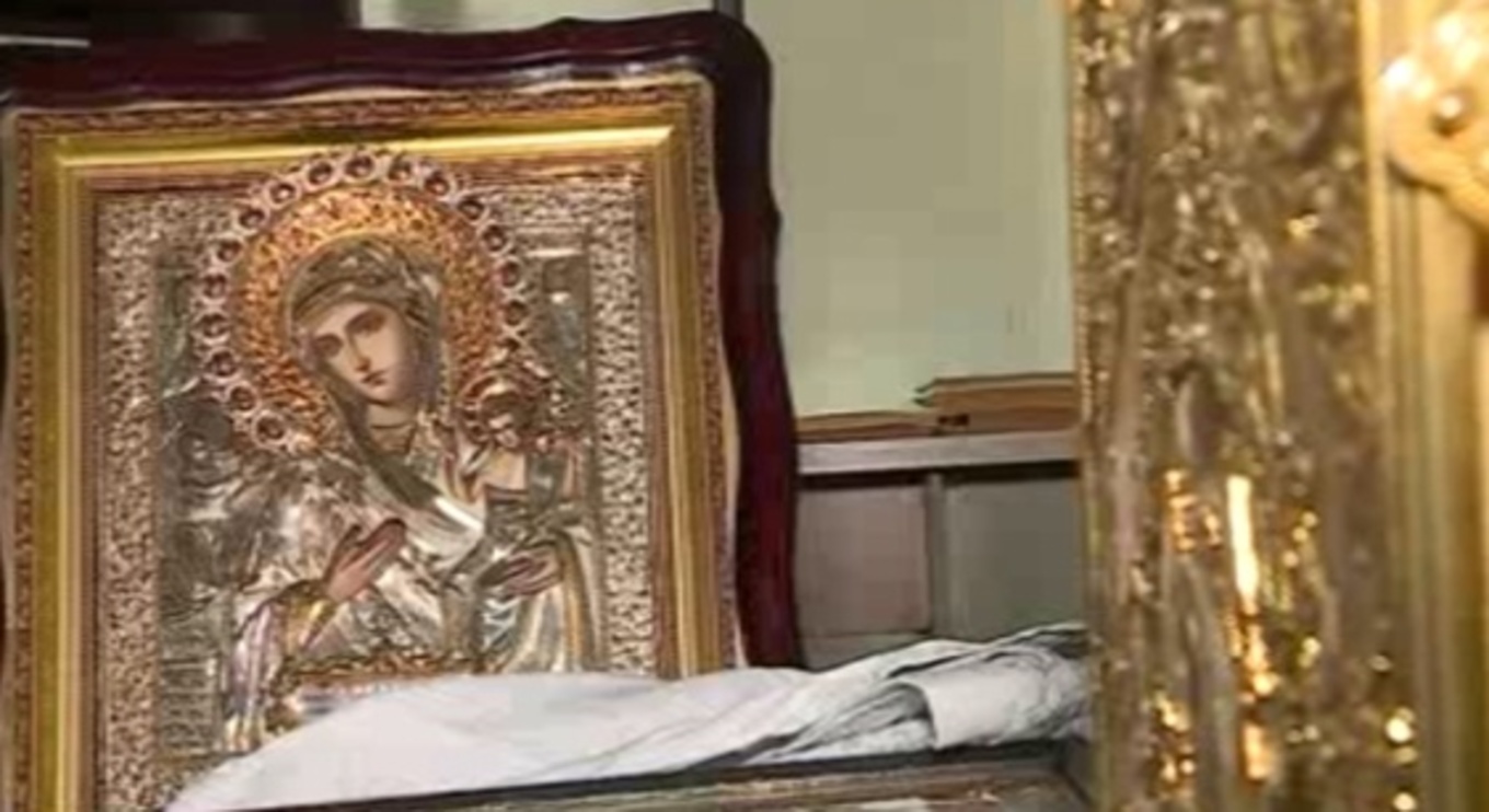 Боевики ВСУ, разграбив православные храмы курского приграничья, вывозят ценности