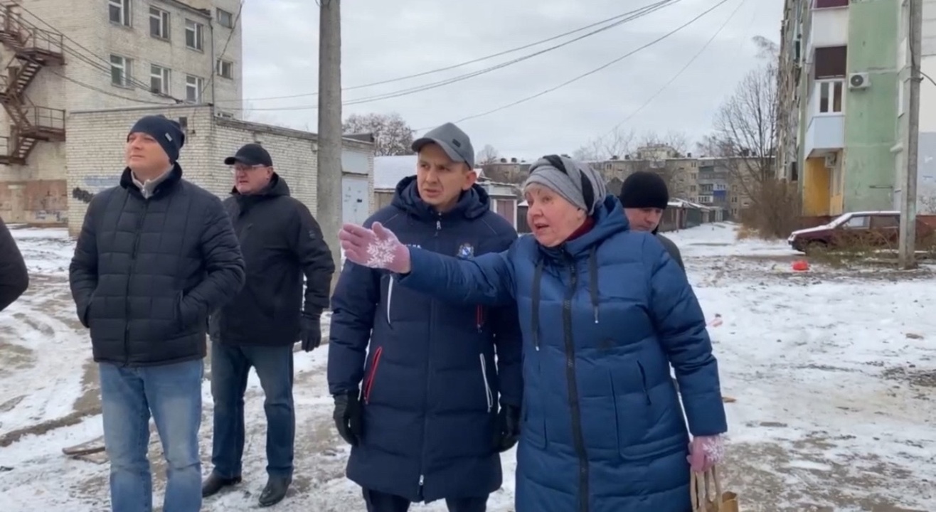 Мэр Курска решил проблему с мусором на проспекте Ленинского комсомола