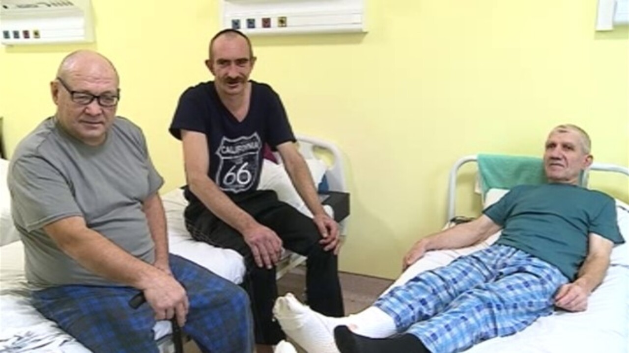 Трое жителей Курского приграничья проходят лечение в областной больнице