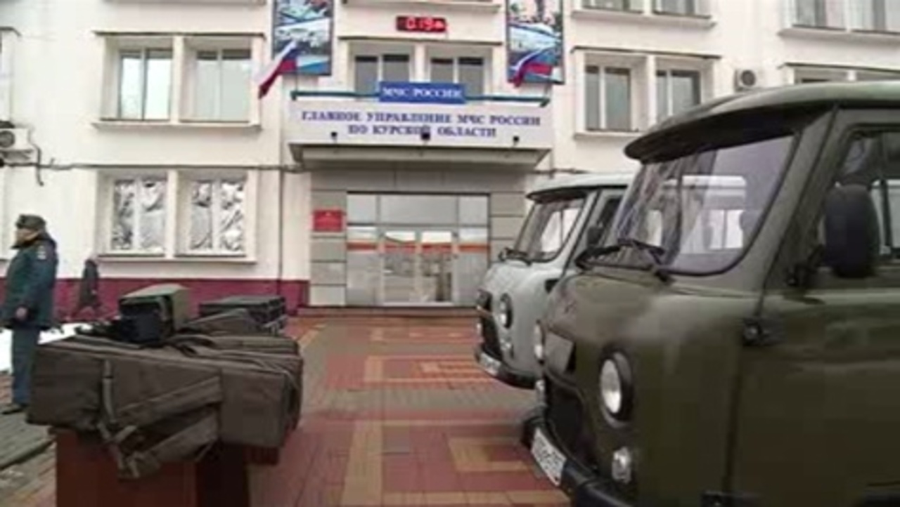 Артур Таймазов и фонд "Возрождение" передали автомобили бойцам курского приграничья