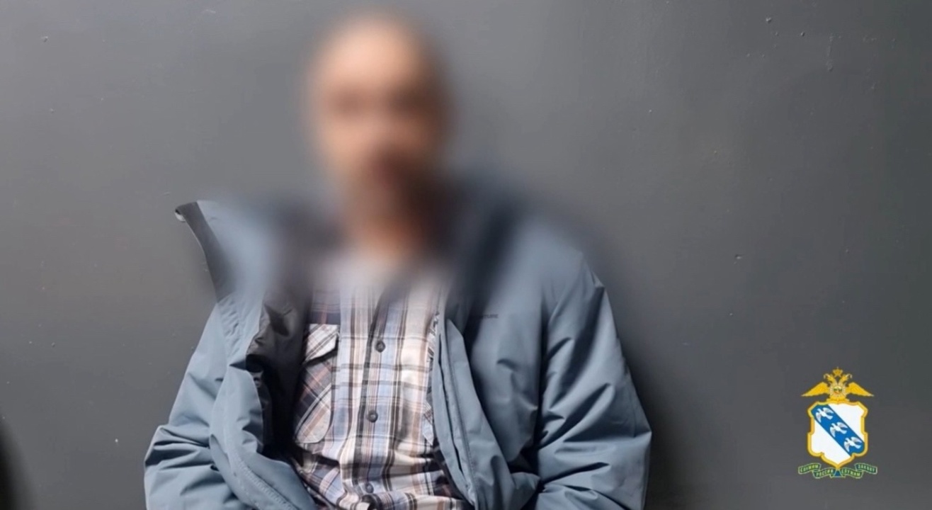 Курянин объяснил, почему пытался поджечь служебный автомобиль полиции