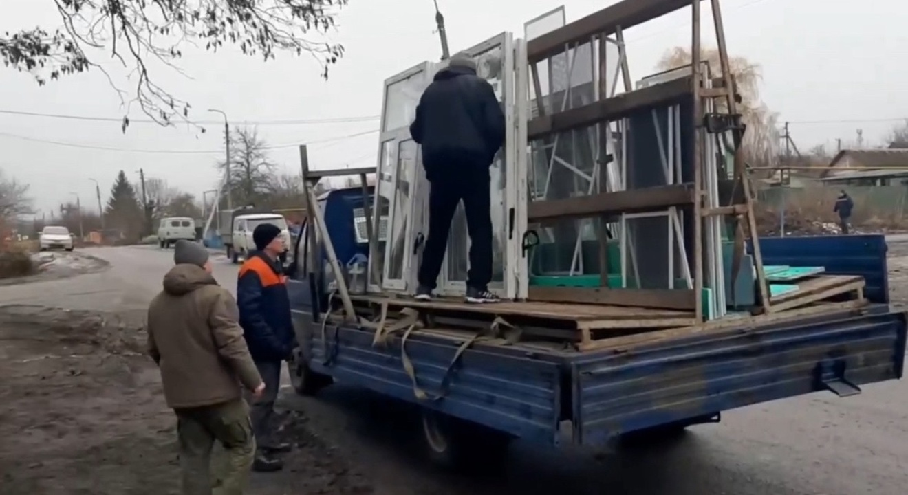 После варварского обстрела ВСУ город Льгов Курской области вновь возвращается к мирной жизни