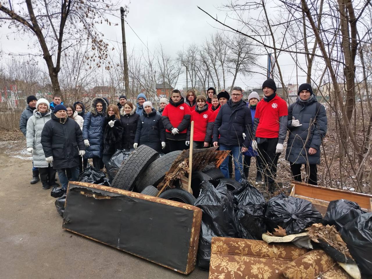 «Студенческий экологический десант»: в Курске собрано более 5 кубических метров бытового мусора