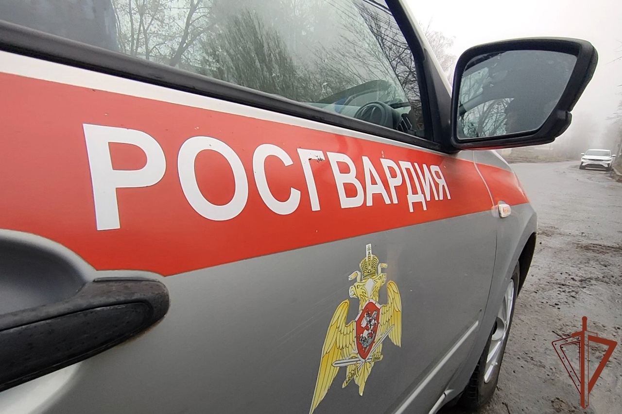 42-летний хулиган устроил дебош в курской гостинице