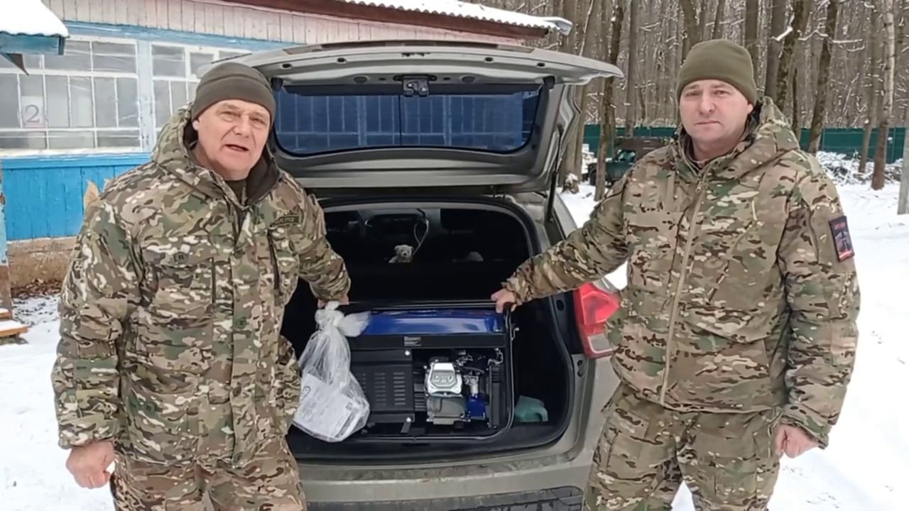 Генератор, вода и антисептики: куряне заботятся о своих защитниках