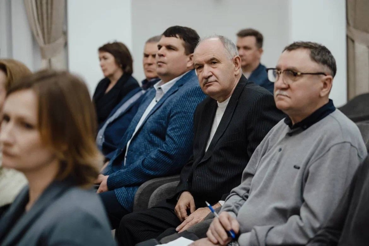 Более 15 тысяч жителей готовы вернуться в Глушковский район Курской области