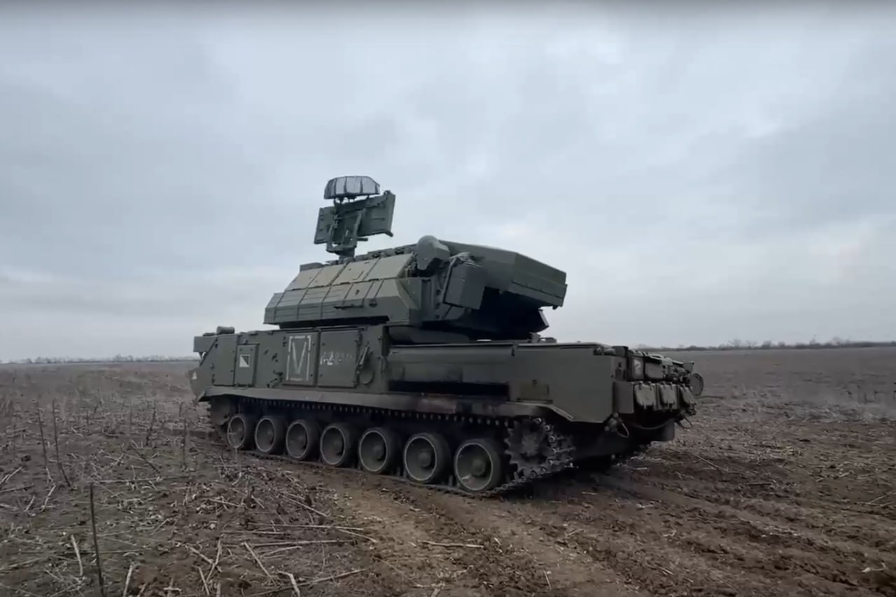  Ночью российские силы ПВО работали в небе над Курском