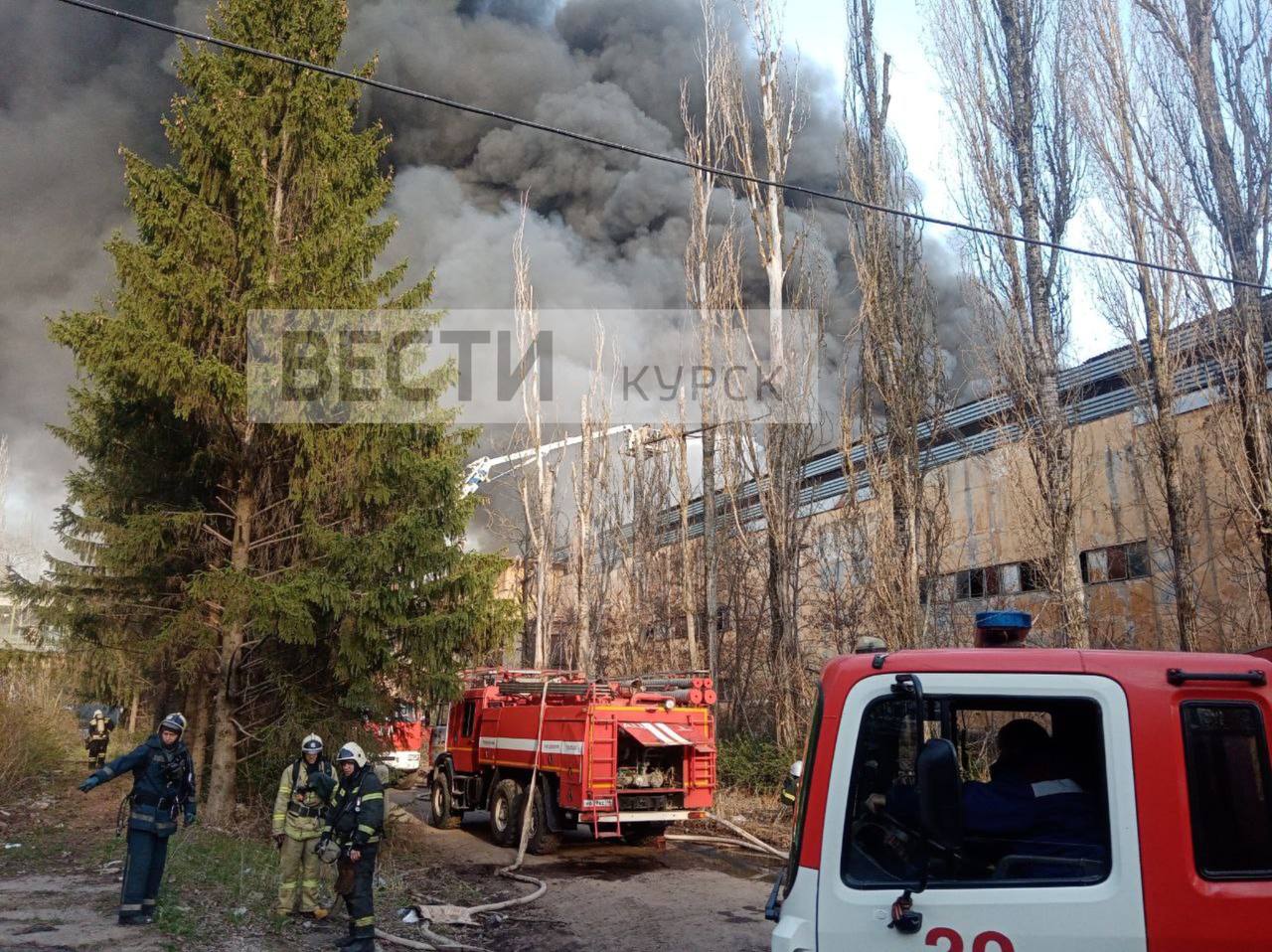 «Вести-Курск» — на месте крупного пожара 