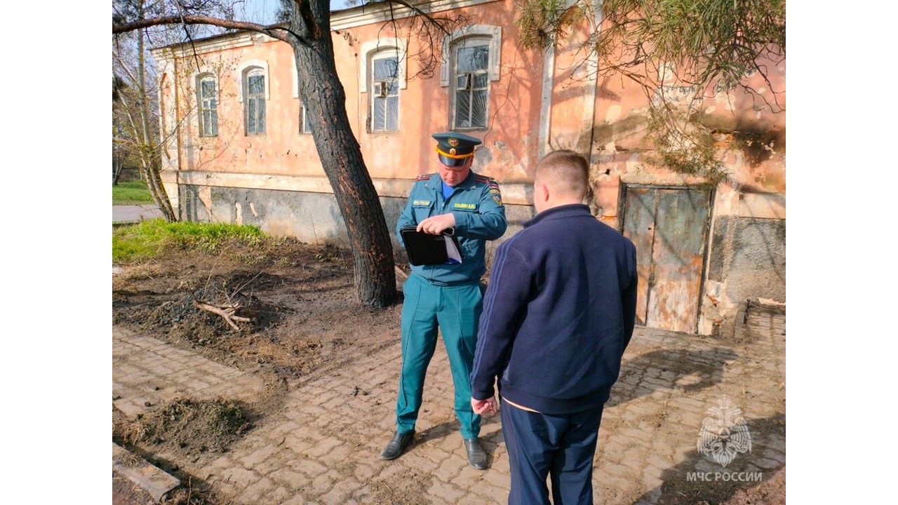 Сжигание мусора обернулось пожаром в Курской области