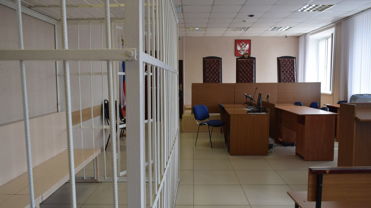 В Курске мать использовала сына для кражи денег с чужой карты
