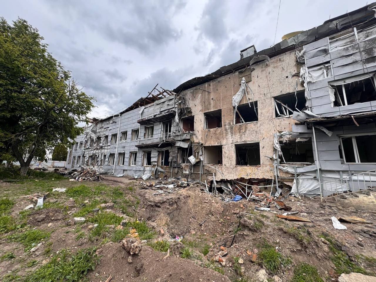 Пять домов в Курской области, пострадавших от атак ВСУ, активно восстанавливают 