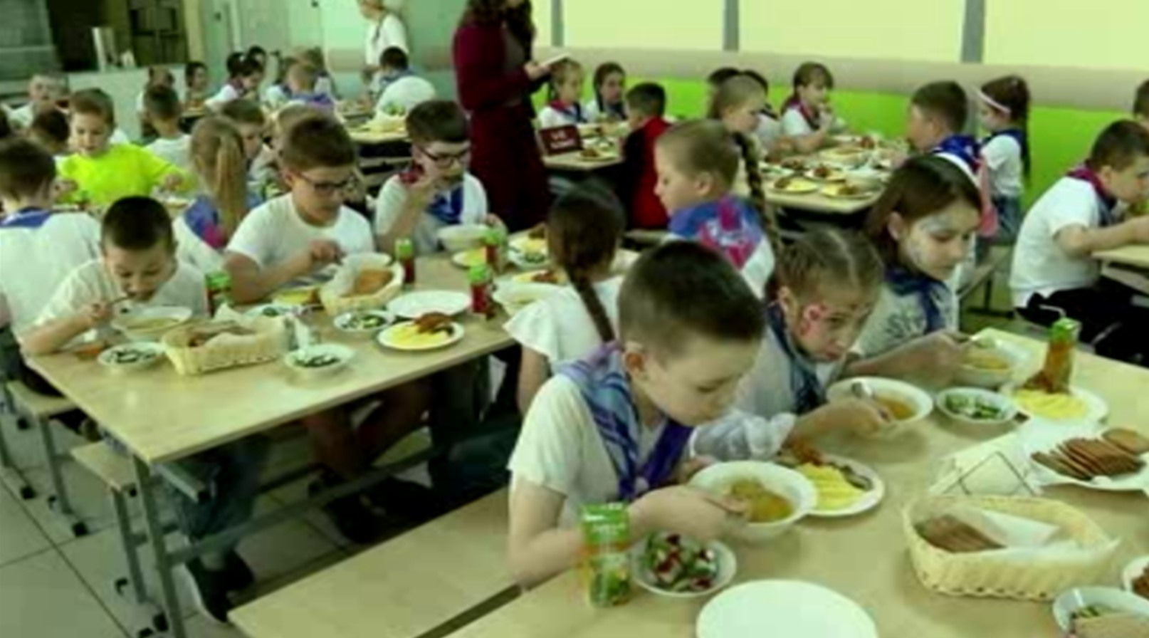 Как организовано питание в школьных лагерях Курска